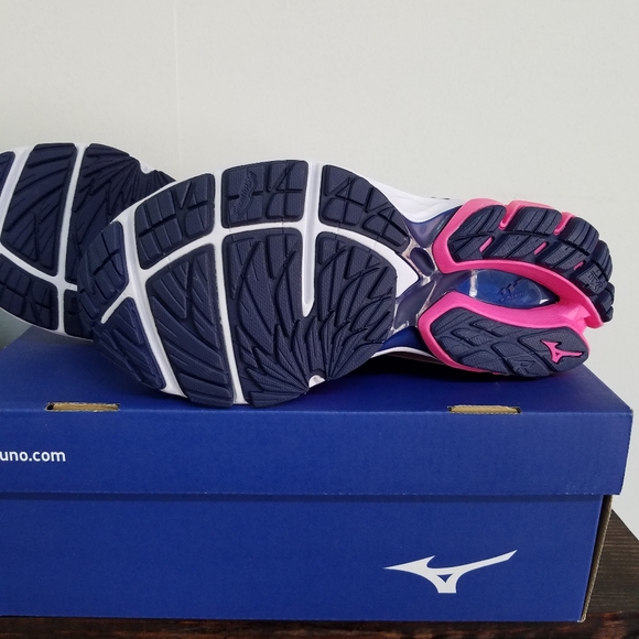 Mizuno Wave Knit R2 - Picture 6 of 8